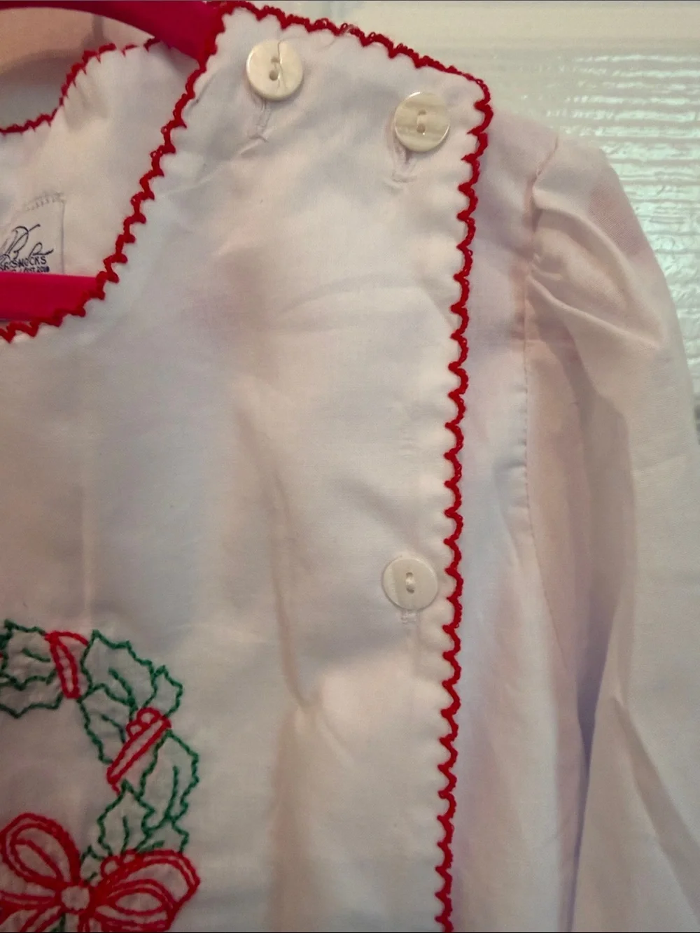 Little Bear Smocks Holiday Wreath Embroidered Dress and Socks Size 6 NEW